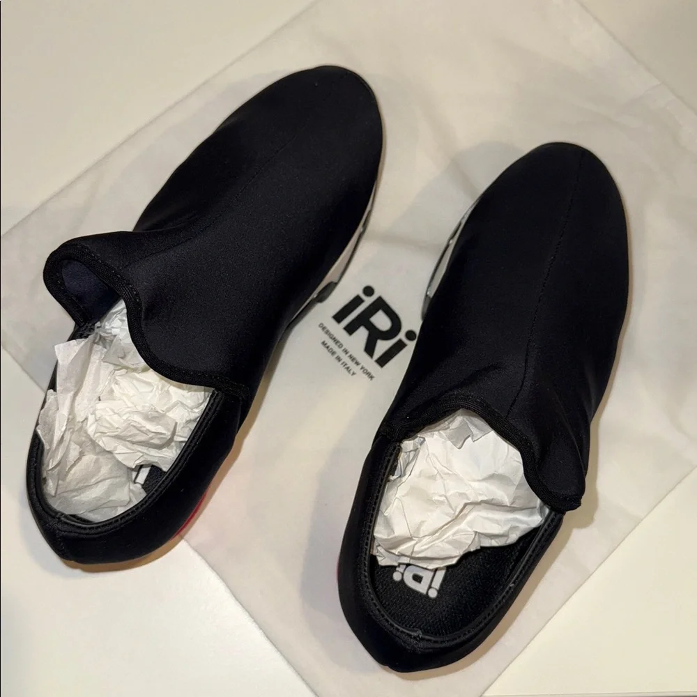 iRi WES I Black Red Low Top‎ Sneaker